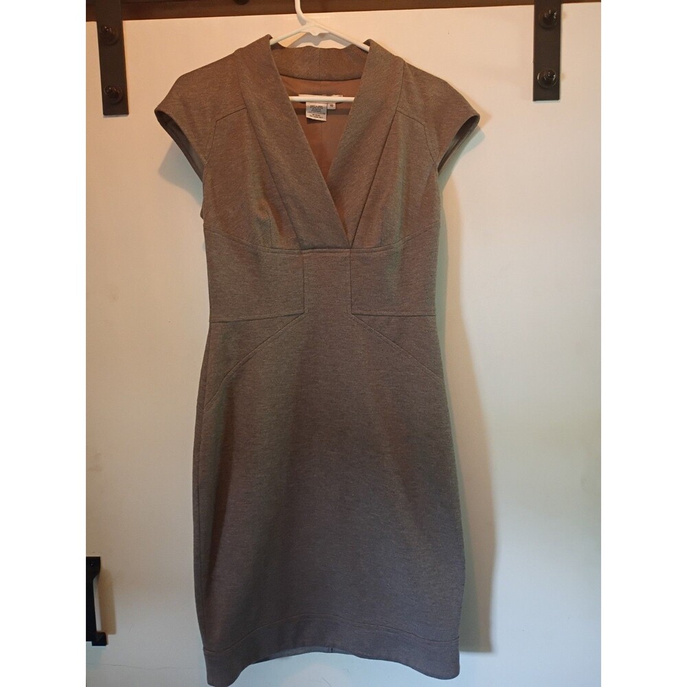 Maggy London Tan Cap Sleeve Side Zip Thick Knit Stretch Poly Dress Size 10 - Picture 2 of 8